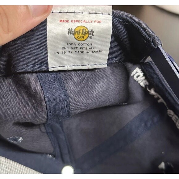 Vintage 90’s Hard Rock Cafe Atlanta SnapBack Hat - Picture 5 of 5